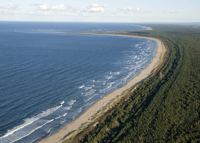 Bartan Seaside Hotel