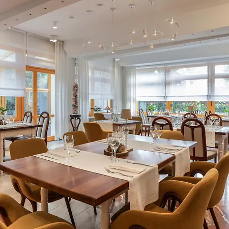 Bartan Seaside 3* Гданьск