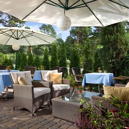 Bartan Seaside Gdansk