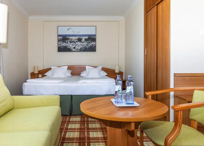 Bartan Seaside מלון 3*