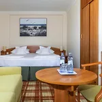 Bartan Seaside Hotell 3*