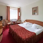 Bartan Seaside Hotell 3*