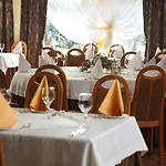 Bartan Seaside Hotell